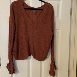 Pinkish/orange knit sweater